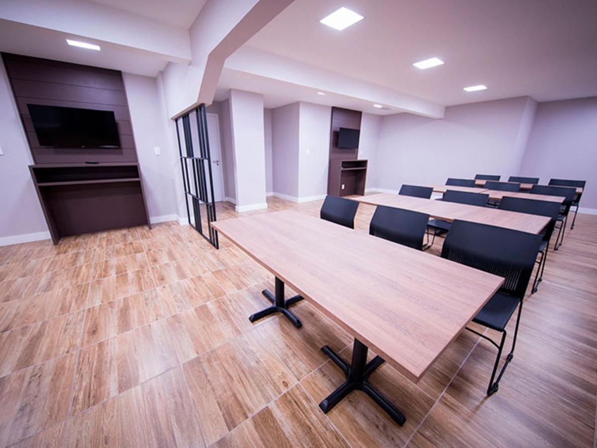Vila Business Hotel Volta Redonda Eksteriør bilde